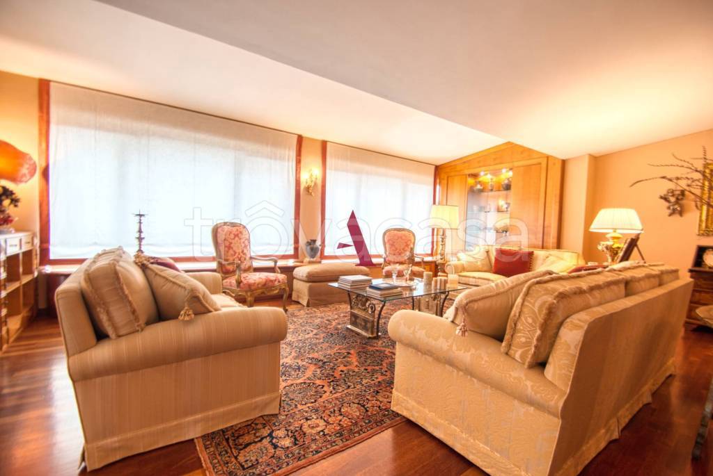 casa indipendente in vendita a Monteforte Irpino