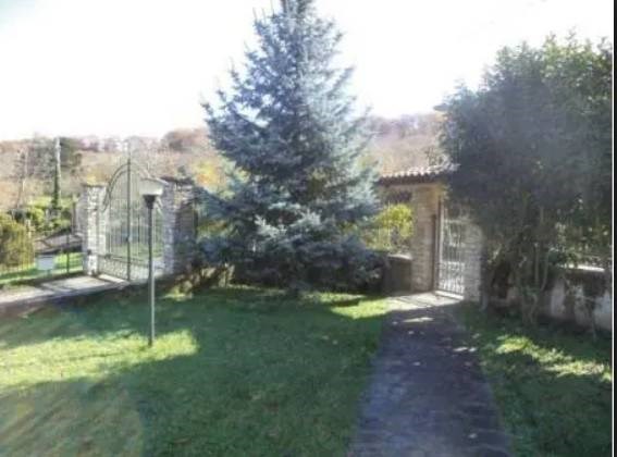 casa indipendente in vendita a Monteforte Irpino