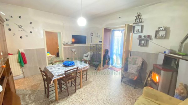 casa indipendente in vendita a Monteforte Irpino