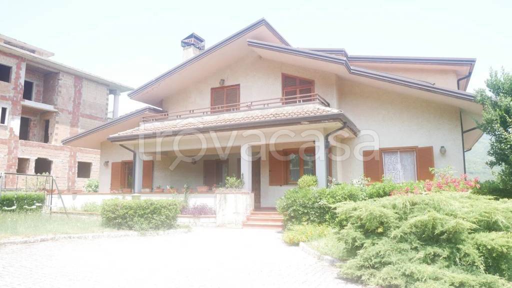 casa indipendente in vendita a Monteforte Irpino