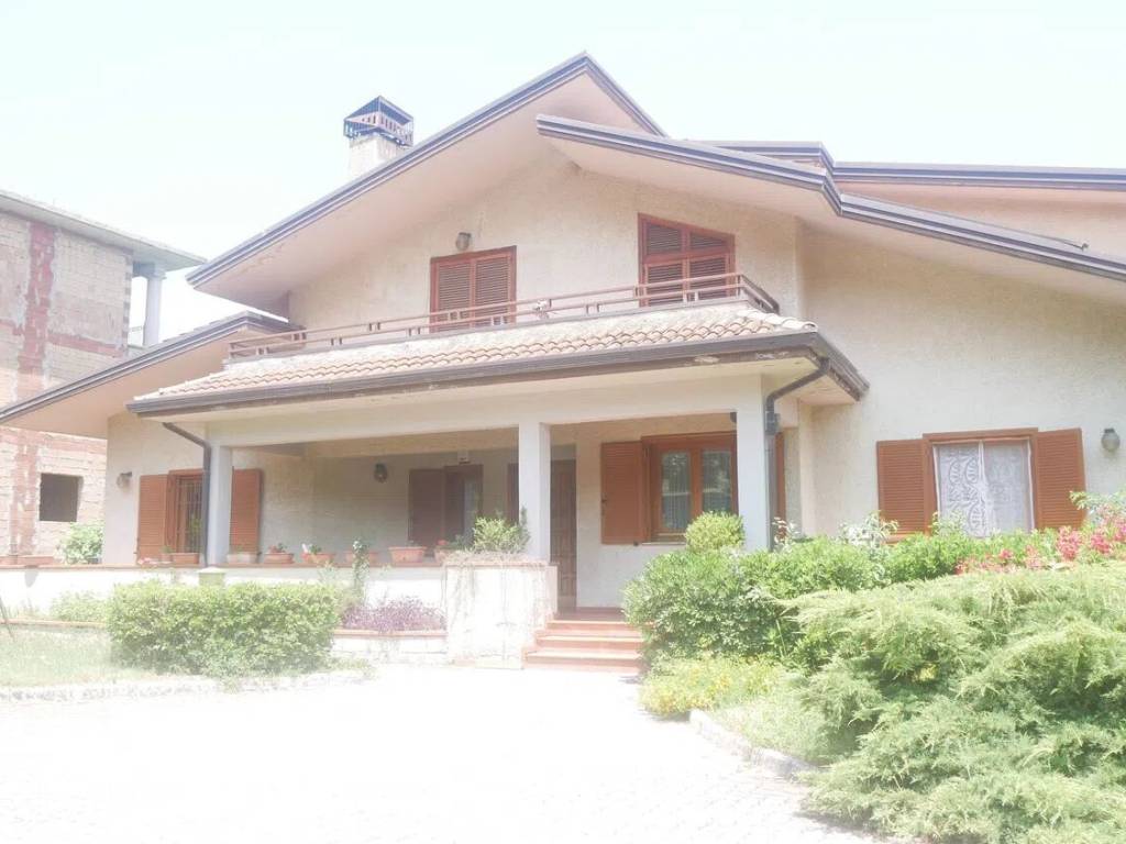 casa indipendente in vendita a Monteforte Irpino