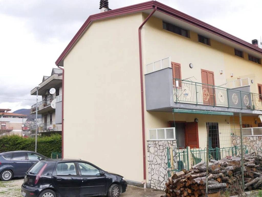 casa indipendente in vendita a Monteforte Irpino