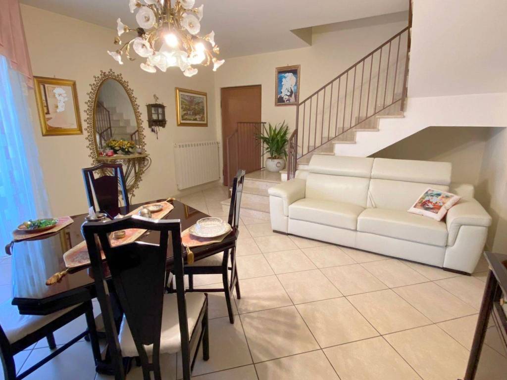 appartamento in vendita a Monteforte Irpino