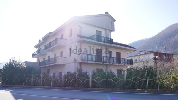 negozio in vendita a Monteforte Irpino