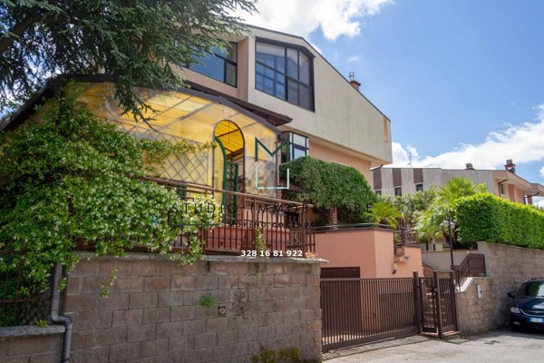 casa indipendente in vendita a Monteforte Irpino