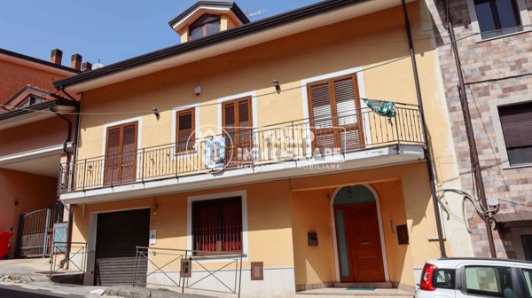 casa indipendente in vendita a Monteforte Irpino