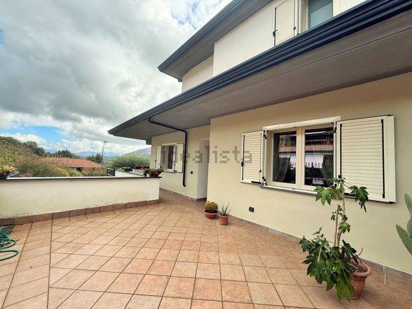 casa indipendente in vendita a Monteforte Irpino