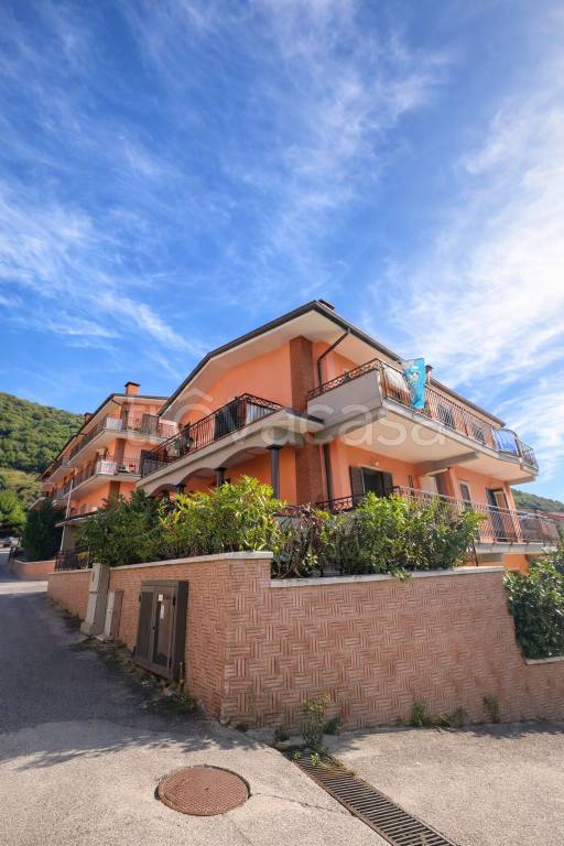 casa indipendente in vendita a Monteforte Irpino