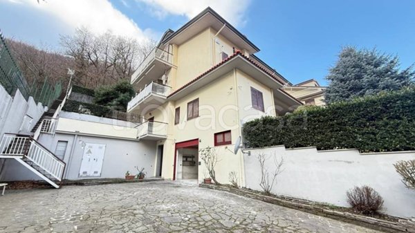 appartamento in vendita a Monteforte Irpino in zona Campi