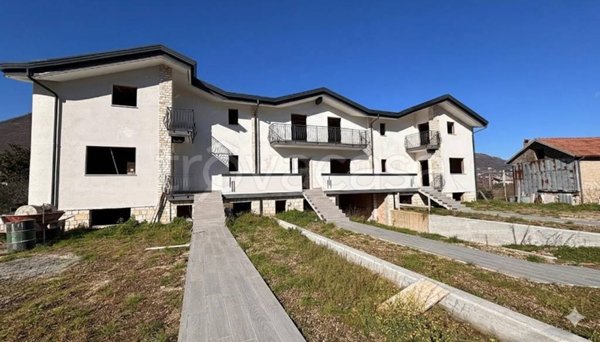casa indipendente in vendita a Monteforte Irpino