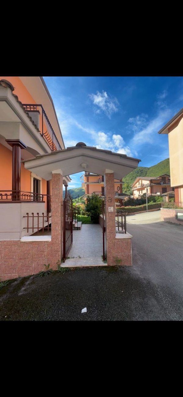 casa indipendente in vendita a Monteforte Irpino