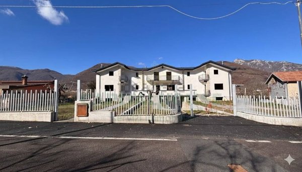 casa indipendente in vendita a Monteforte Irpino