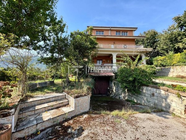 casa indipendente in vendita a Monteforte Irpino in zona Molinelle