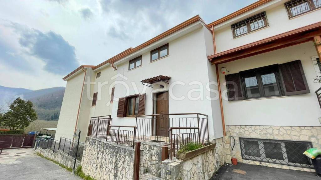 casa indipendente in vendita a Monteforte Irpino in zona Gaudi