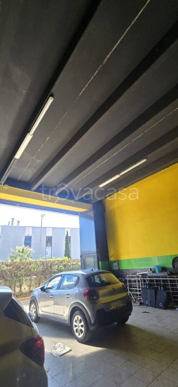 negozio in vendita a Monteforte Irpino in zona Alvanella