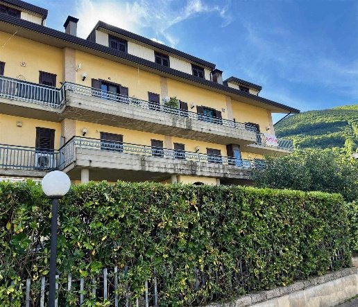 appartamento in vendita a Monteforte Irpino in zona Alvanella