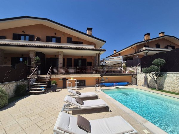 casa indipendente in vendita a Monteforte Irpino in zona Molinelle