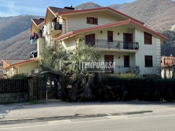 appartamento in vendita a Monteforte Irpino in zona Campi