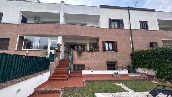 casa indipendente in vendita a Monteforte Irpino in zona Alvanella