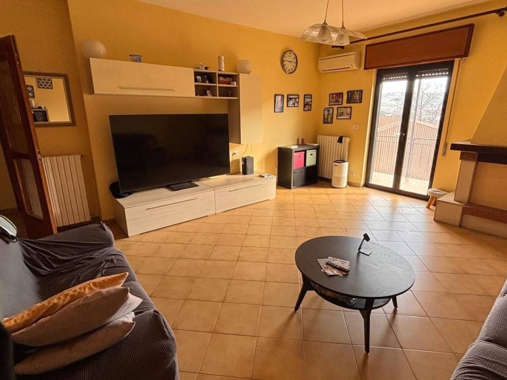 appartamento in vendita a Monteforte Irpino in zona Alvanella