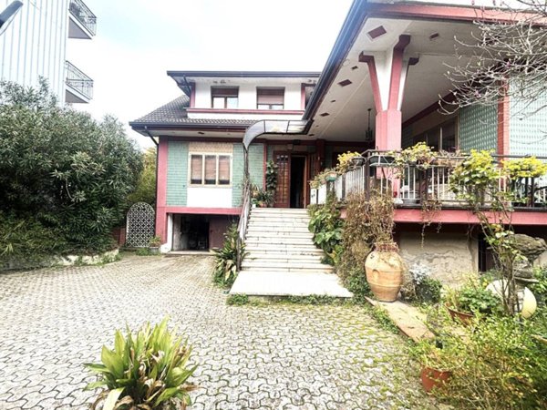 casa indipendente in vendita a Monteforte Irpino in zona Campi