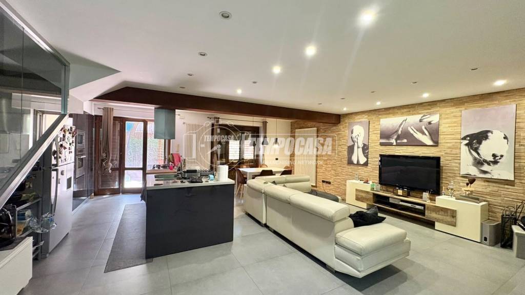 casa indipendente in vendita a Monteforte Irpino