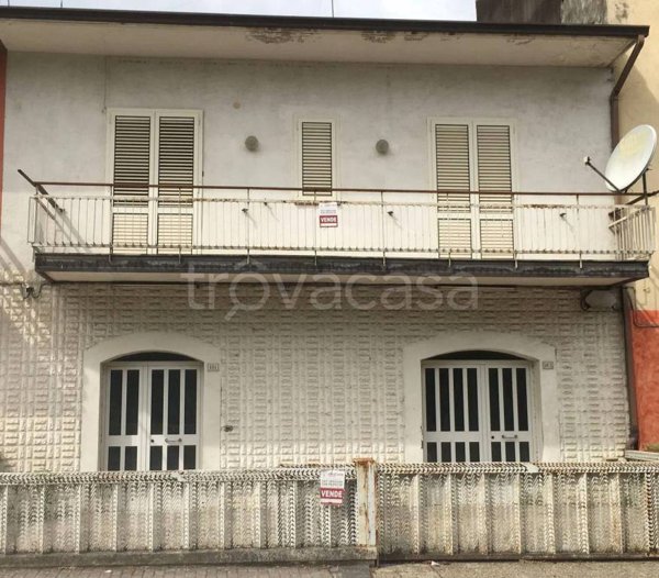 casa indipendente in vendita a Montefredane in zona Arcella