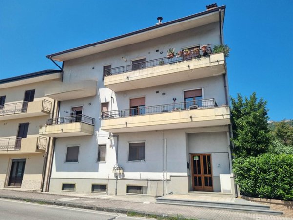 appartamento in vendita a Montefredane in zona Arcella