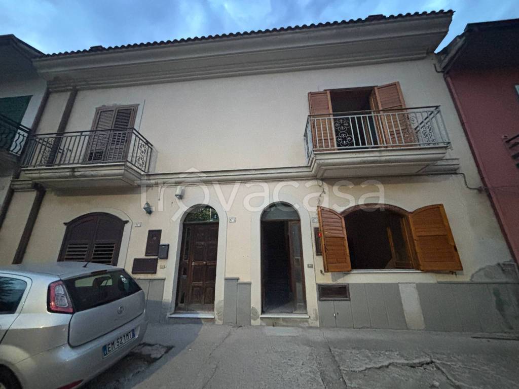 casa indipendente in vendita a Montefredane in zona Arcella