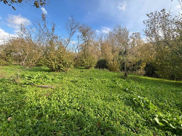terreno agricolo in vendita a Montefredane in zona Arcella