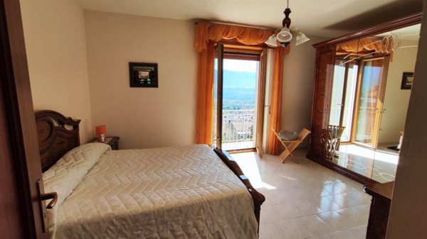 casa indipendente in vendita a Montella