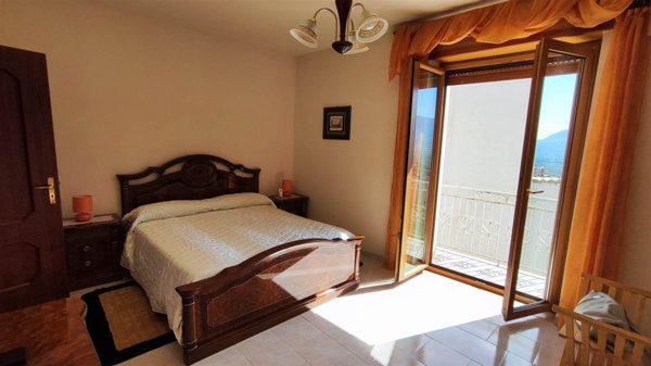 casa indipendente in vendita a Montella
