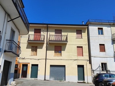 casa indipendente in vendita a Montella
