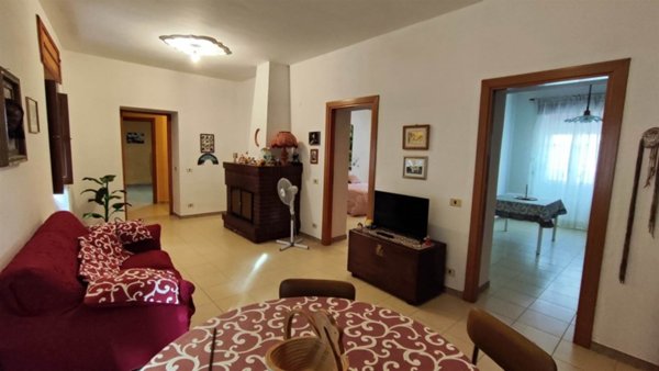 casa indipendente in vendita a Montella