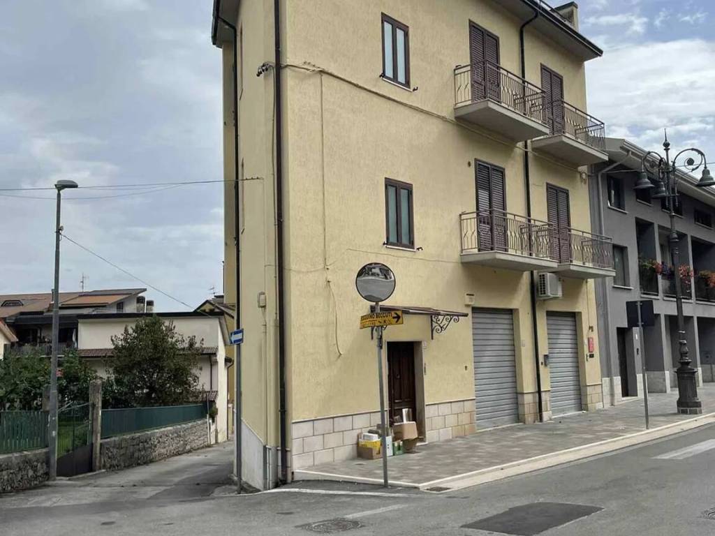 casa indipendente in vendita a Montella