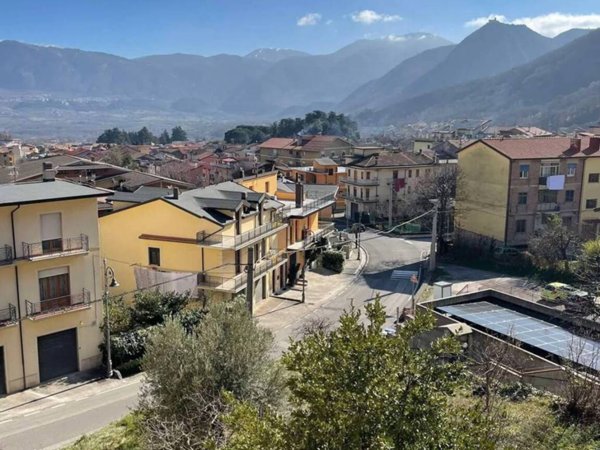 casa indipendente in vendita a Montella