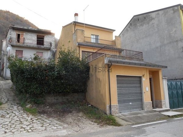 appartamento in vendita a Montella