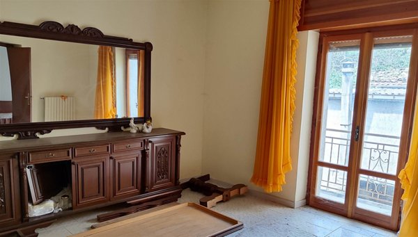 casa indipendente in vendita a Montella