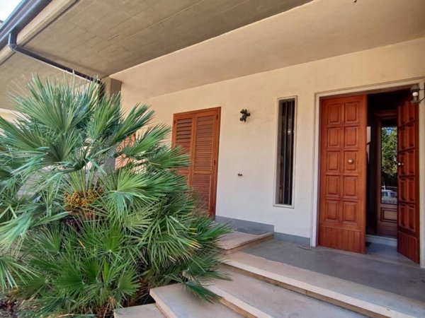casa indipendente in vendita a Montella