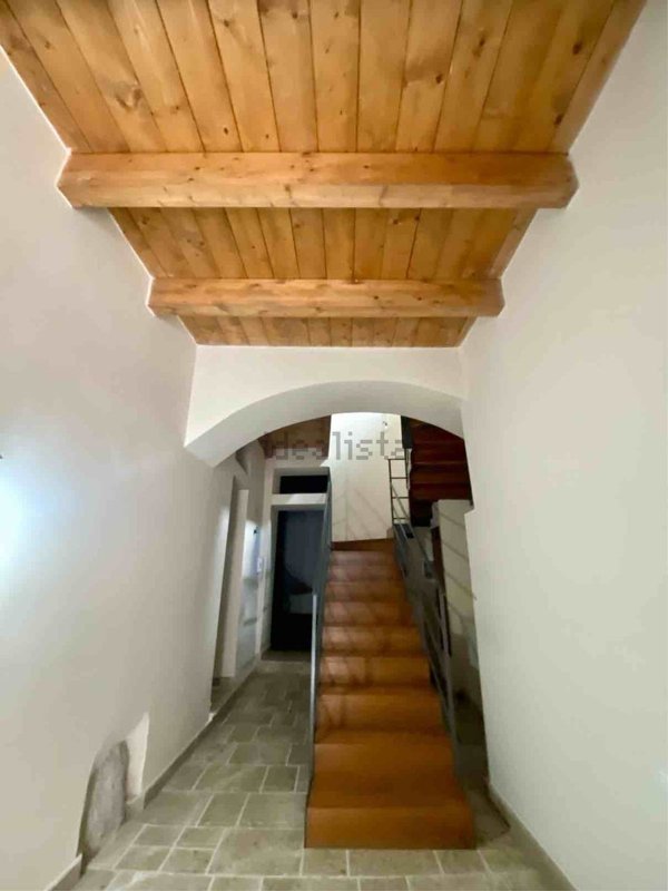 casa indipendente in vendita a Montella