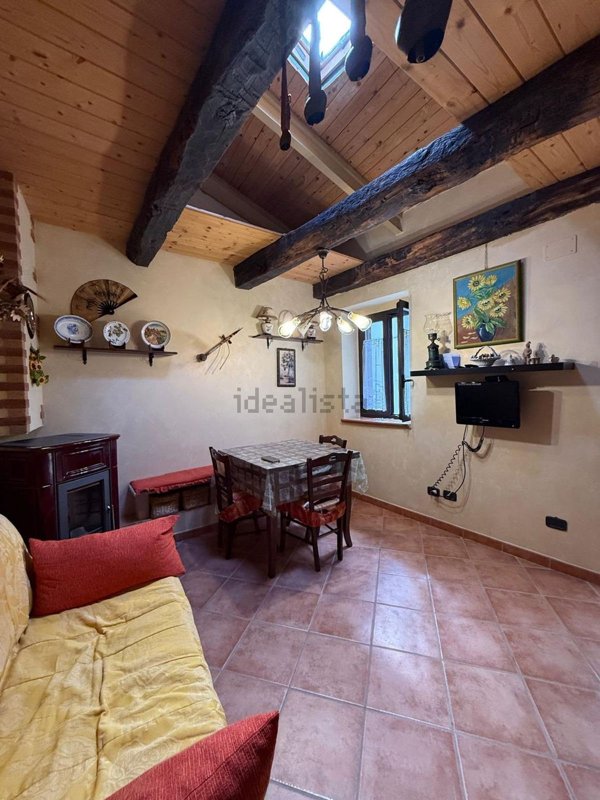 casa semindipendente in vendita a Montella