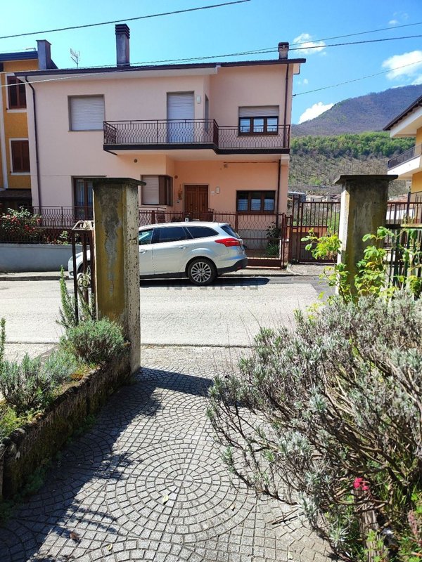 appartamento in vendita a Montella