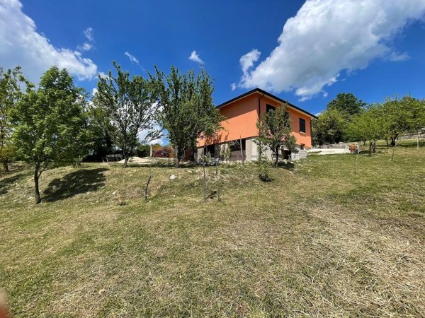 appartamento in vendita a Montella