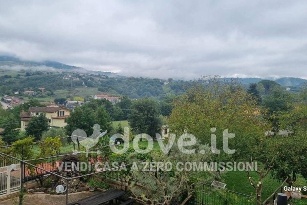 casa indipendente in vendita a Montemarano