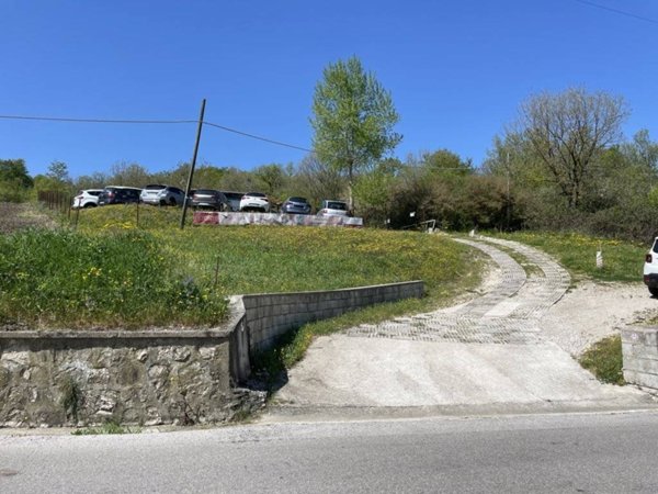 terreno agricolo in vendita a Montemarano
