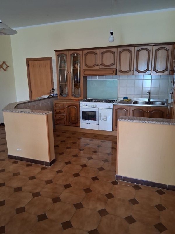 casa semindipendente in vendita a Montemarano