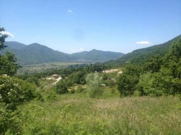 terreno in vendita a Montemarano
