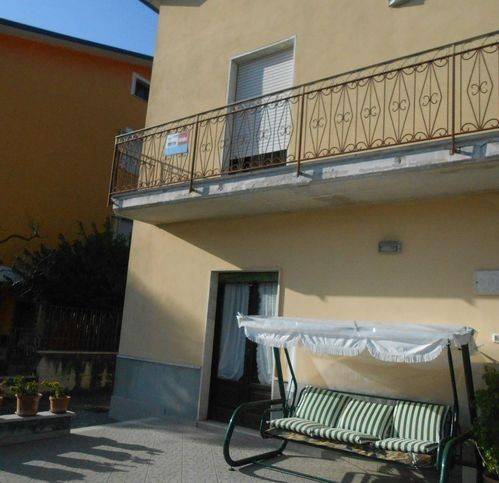 appartamento in vendita a Montemiletto in zona Montaperto