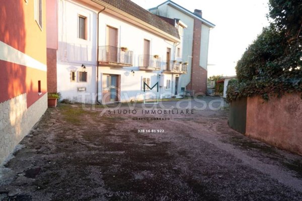 casa indipendente in vendita a Montemiletto