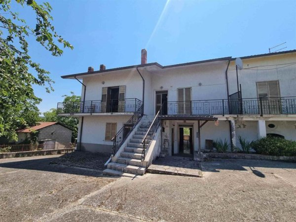 casa indipendente in vendita a Montemiletto